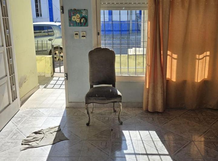 Casa en Rivadavia y Montevideo 1