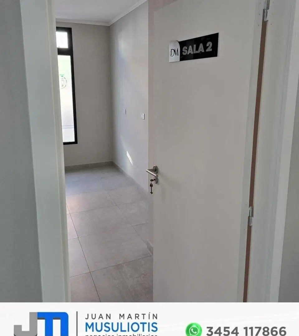 CONSULTORIO LAS HERAS ESQUINA BROWN 4
