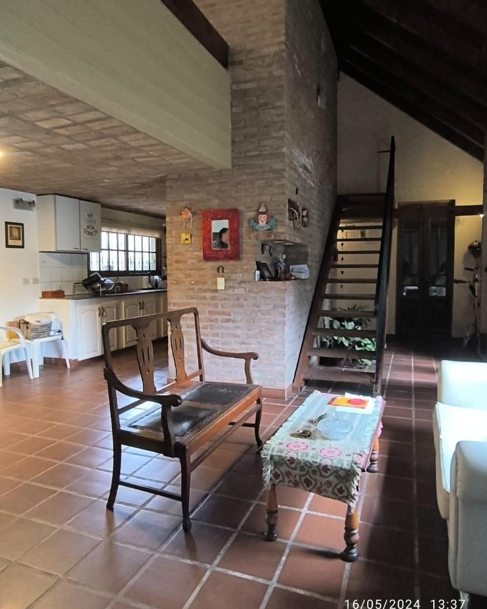 Casa en Venta Arguello Cuatro Dorm. 4