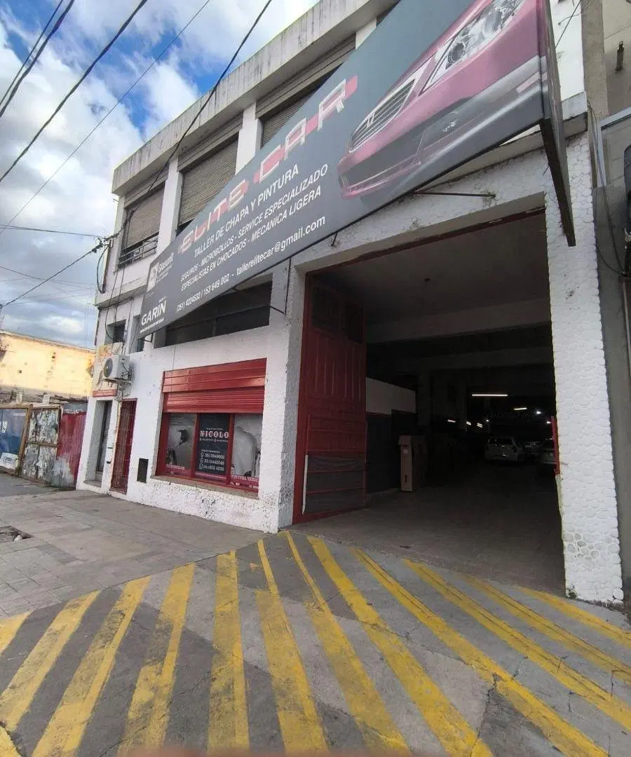 Galpón con Renta + Potencial para Edificio de 7 Pisos | Inversión Premium en Barrio Pueyrredón 8