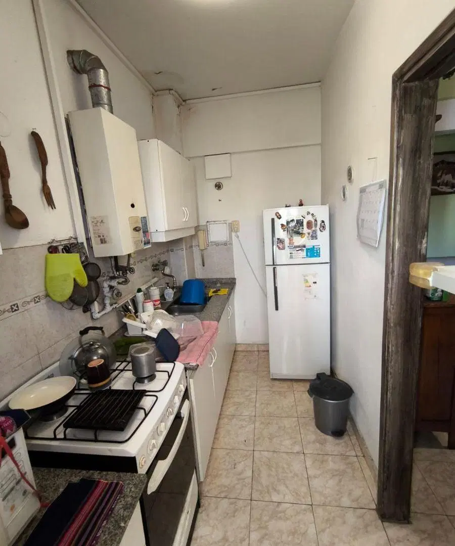 Departamento de 3 dormitorios en venta – Alberdi 3