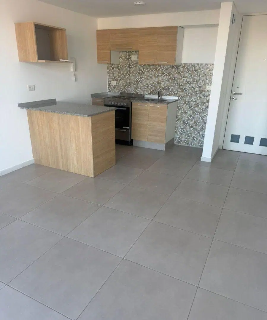 ALQUILA, Departamento 1 dormitorio con cochera 2