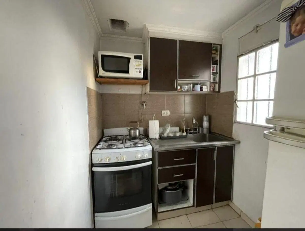 APTO CREDITO! Venta PH 4 Amb. C/patio. CASEROS, ZONA GOLF. 8