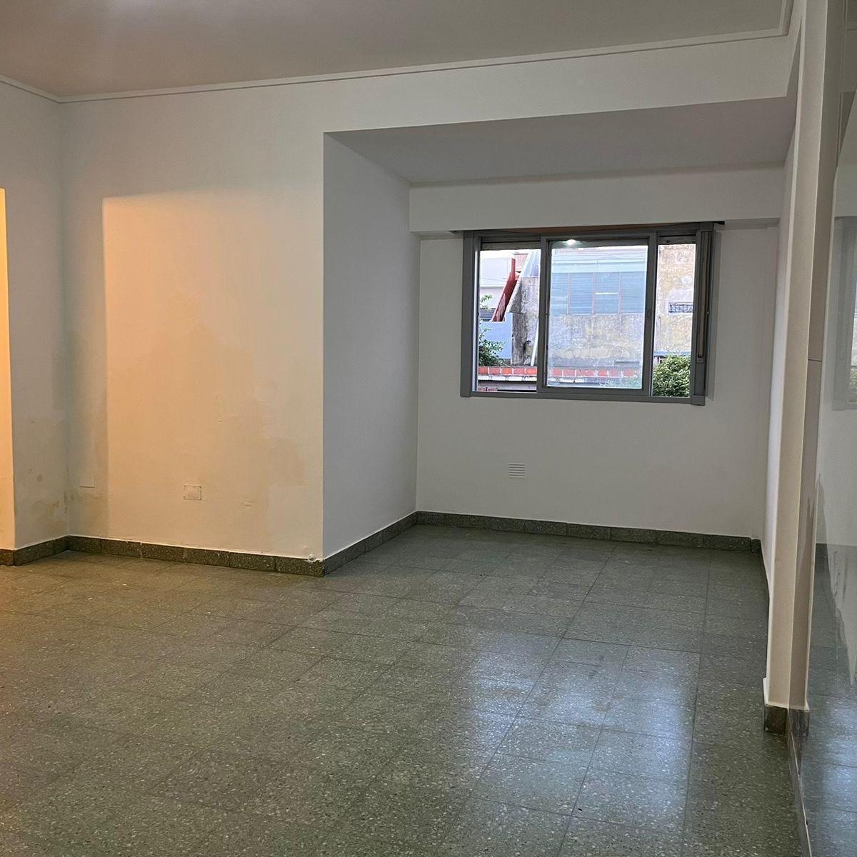 Venta 3 Ambientes con Facilidades Se Acepta Dpto en Parte de Pago 1