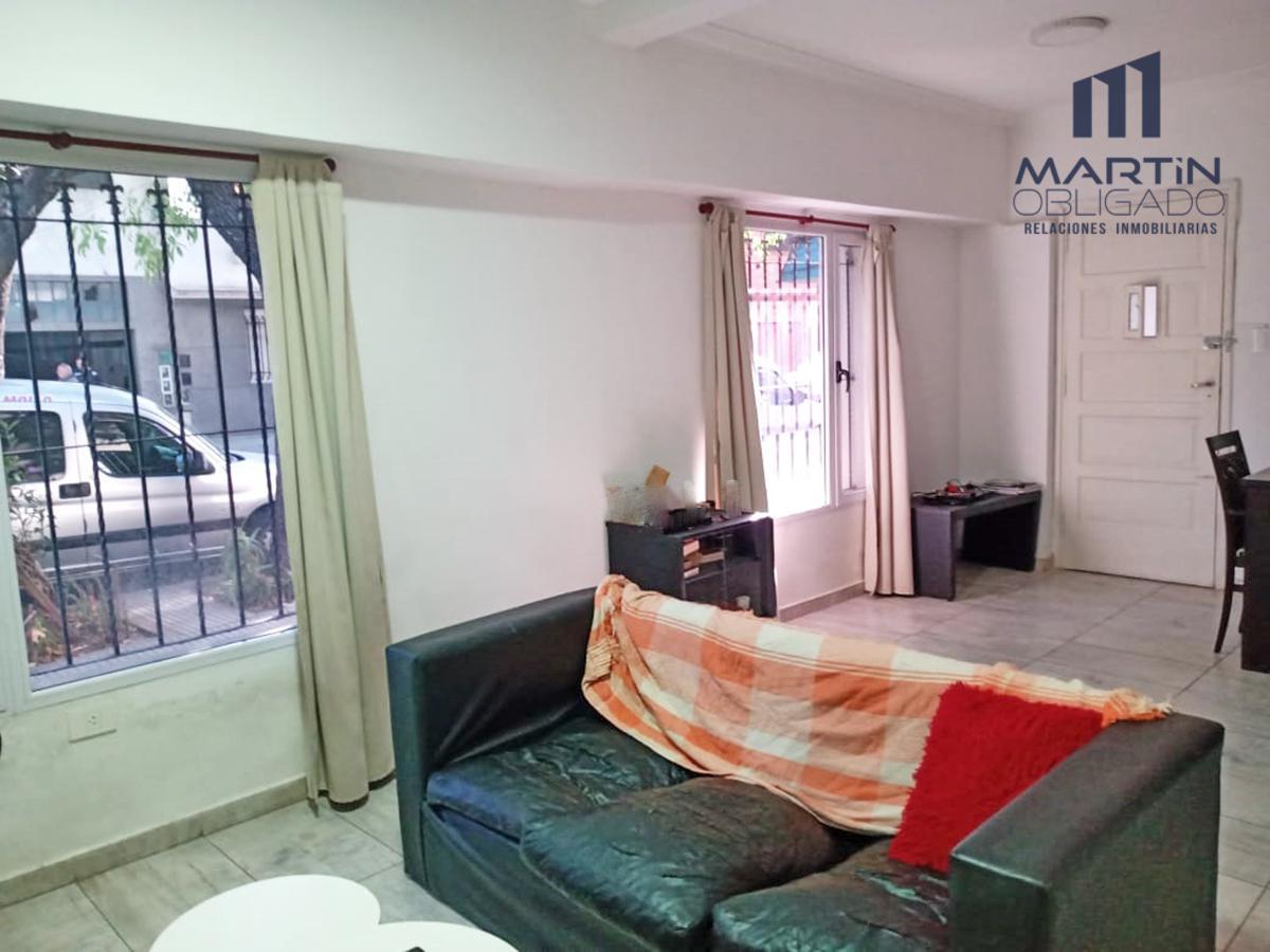 Venta PH con Terraza en Liniers Ideal Dos Familias 2