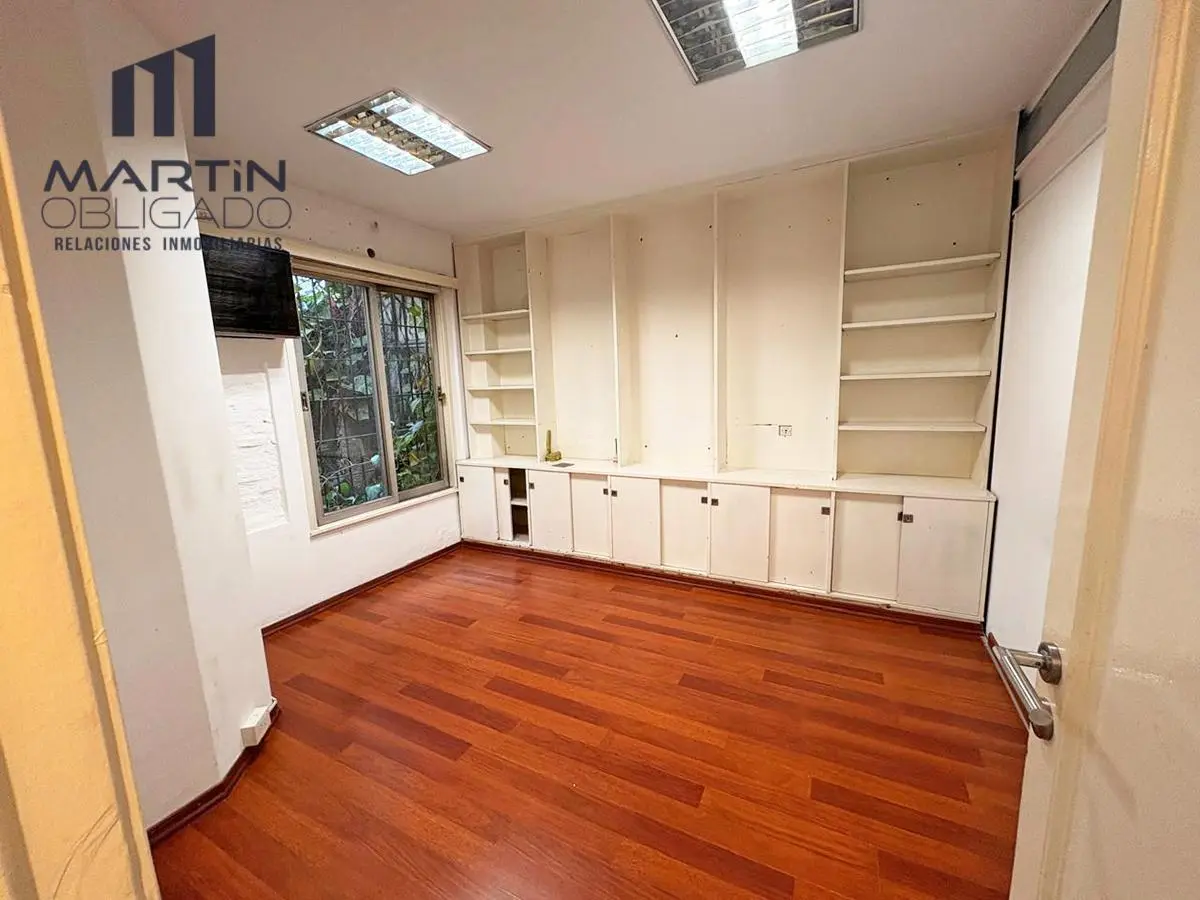 VENTA DE OFICINA - LOCAL en Ramos Mejía APTO PROFESIONAL O COMERCIAL 5