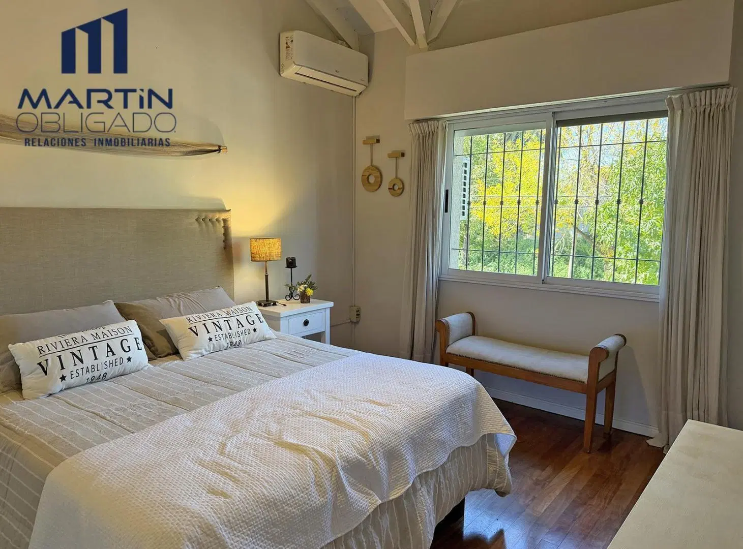 Casa Venta Bella Vista con jardín y pileta 3