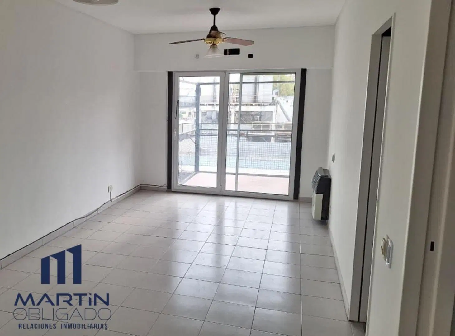 ALQUILER Departamento con balcón y cochera en excelente zona de San Miguel 4