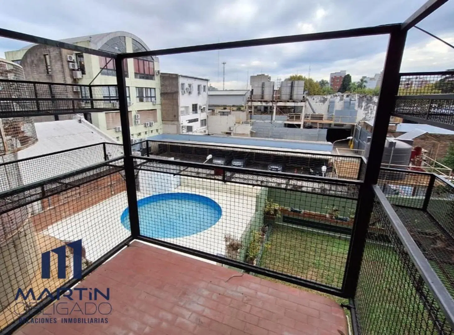 ALQUILER Departamento con balcón y cochera en excelente zona de San Miguel 2