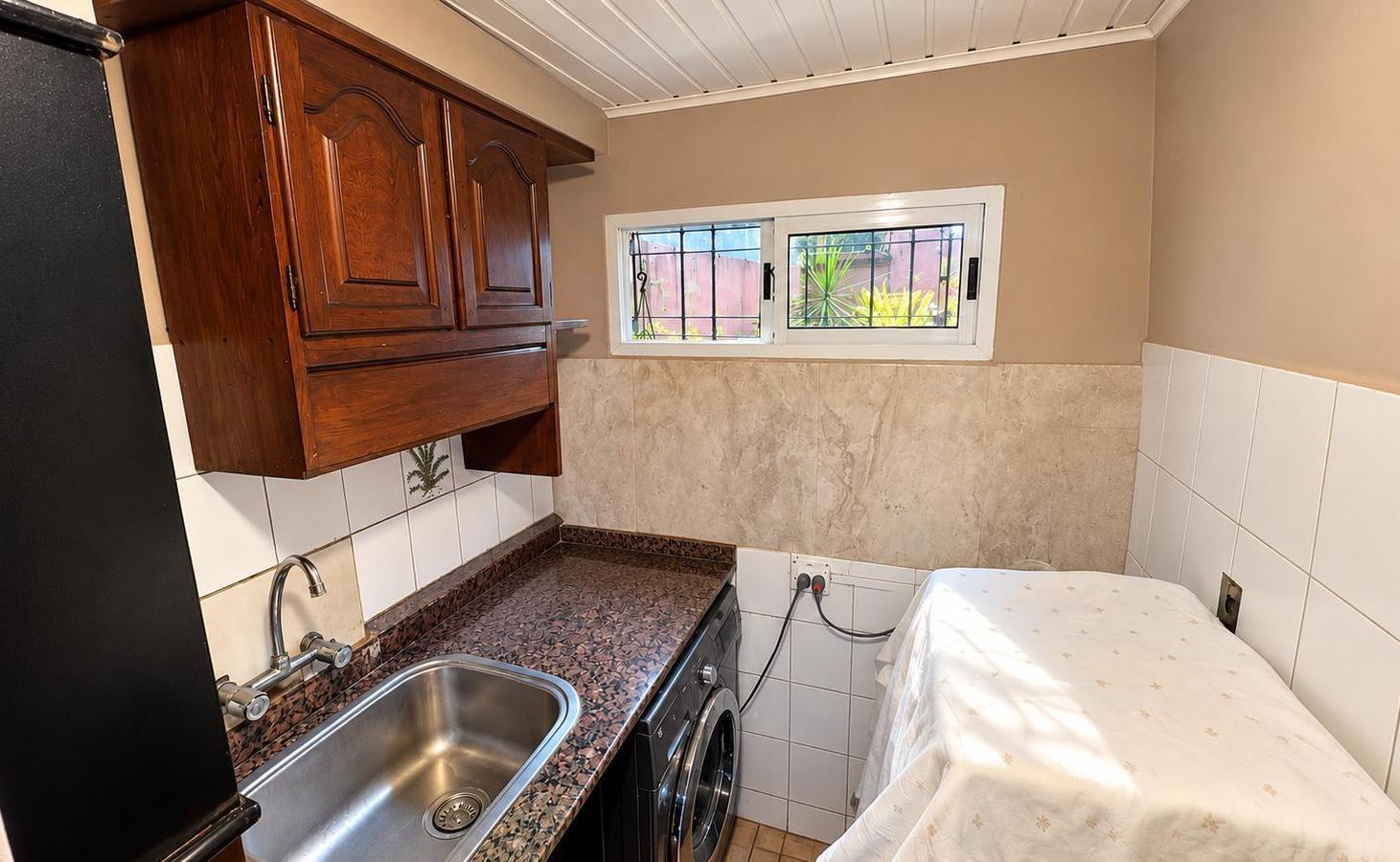 Foto de Venta Casa San miguel, 3 dormitorios, quincho y parrilla, imagen 5