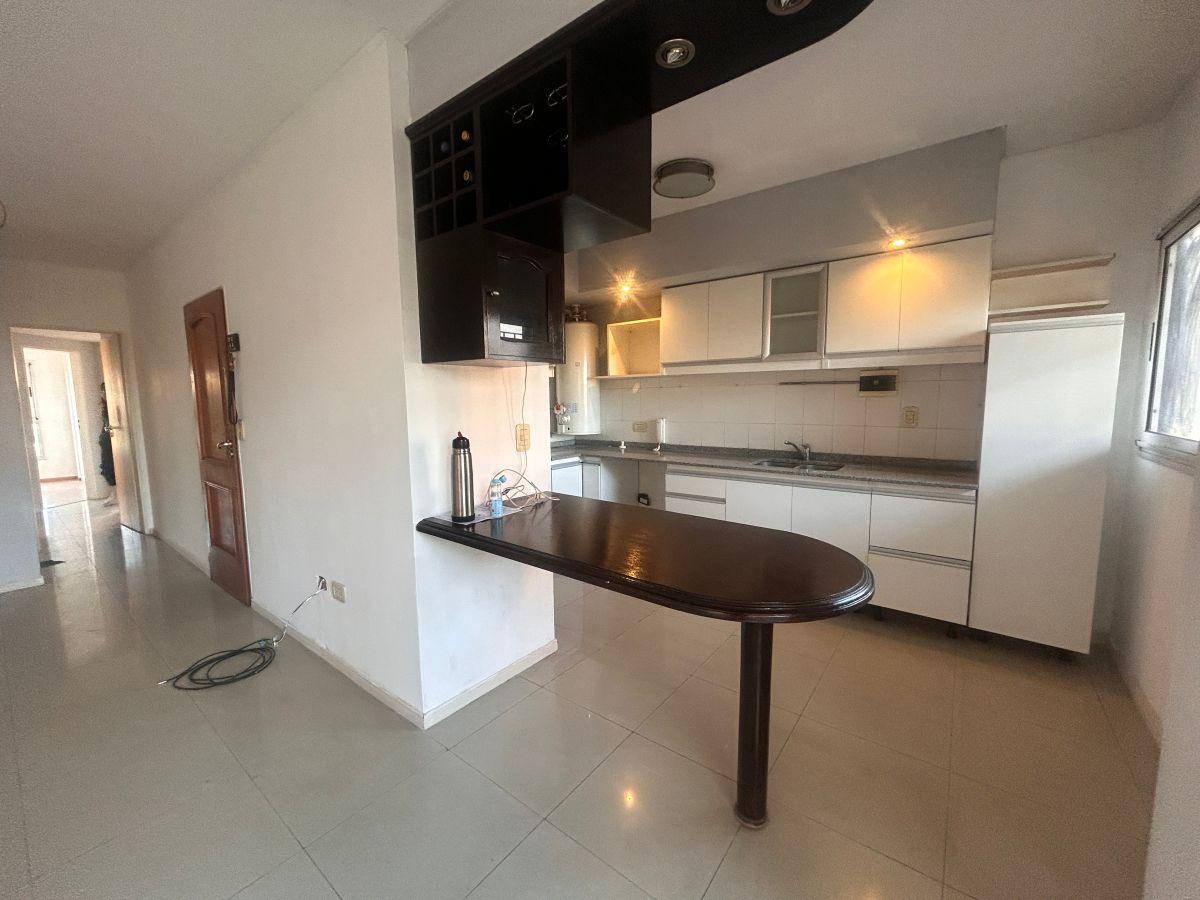 Foto de Venta Departamento 3 ambientes c/Cochera - Centro Lanús Este, imagen 3