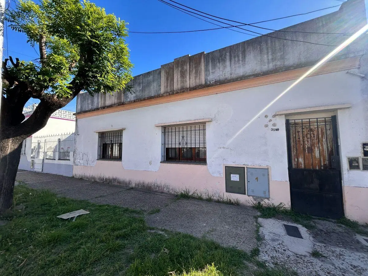 Venta de PH 4 ambientes al frente, c/Patio - Apto crédito !!! 2