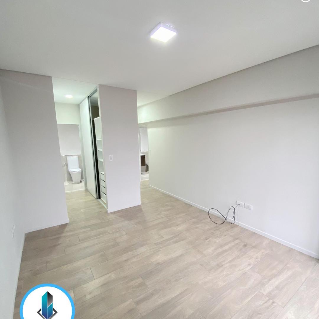 Foto de Alquiler Departamento Gerencial, imagen 3
