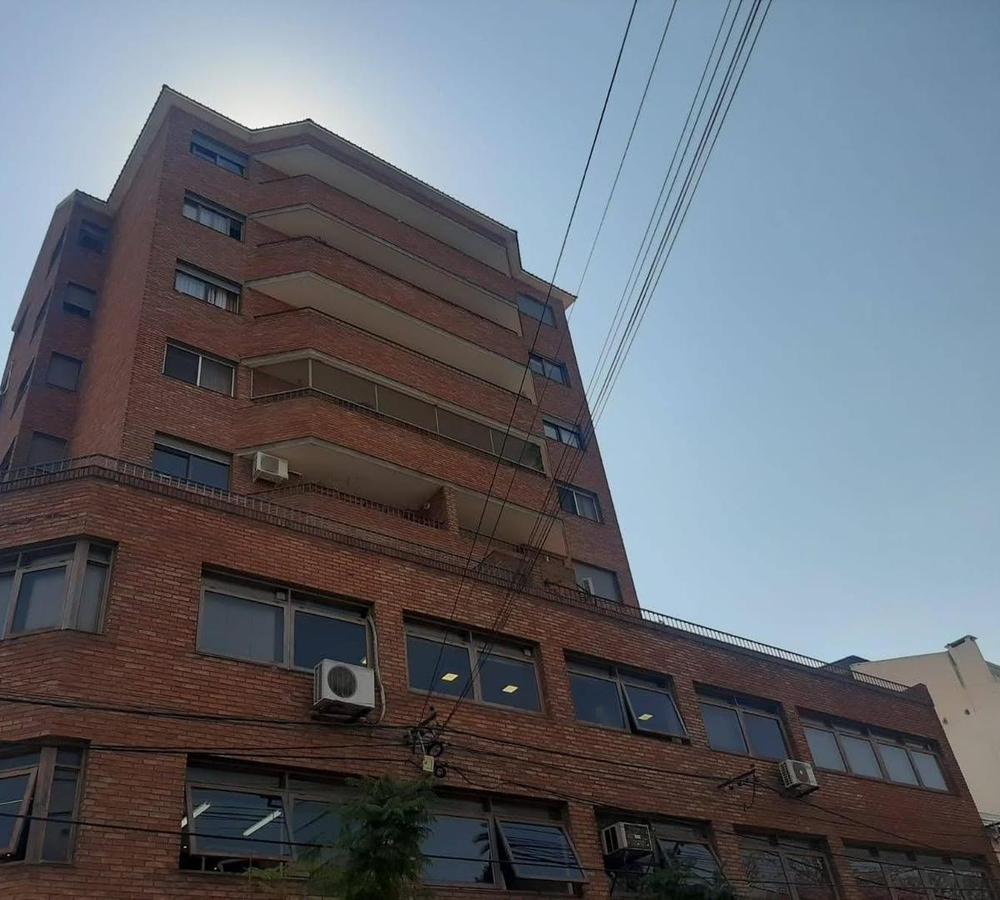 Excelente Departamento Balcarce y Rivadavia 2