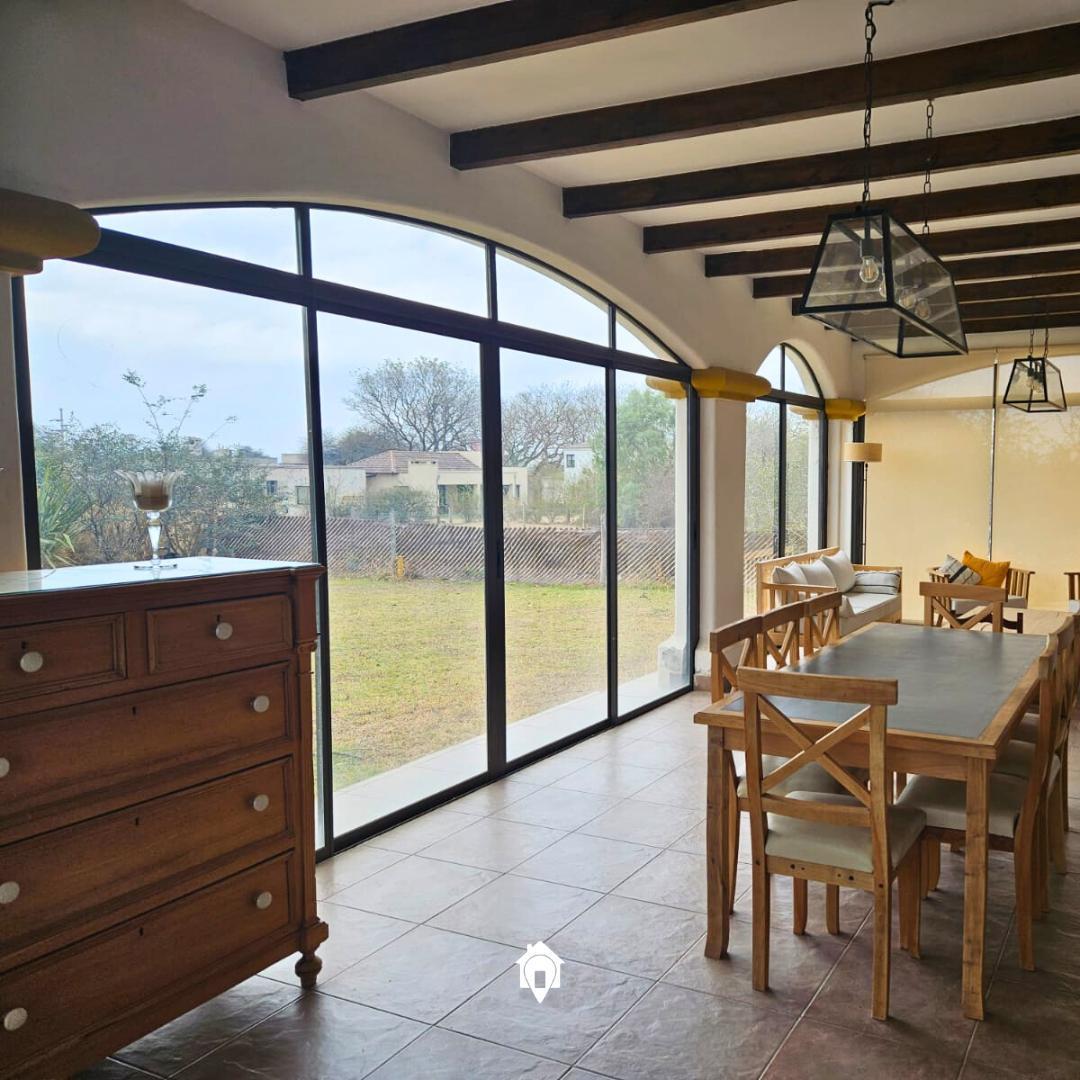 Casa en La Fidelina 5