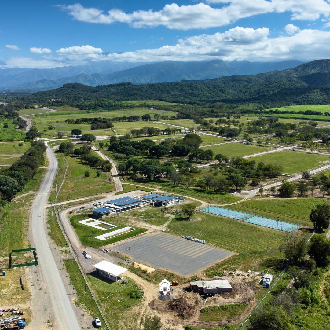 Terreno en Zona Oeste 3