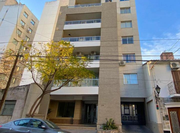 Departamento en Zona Centro 1