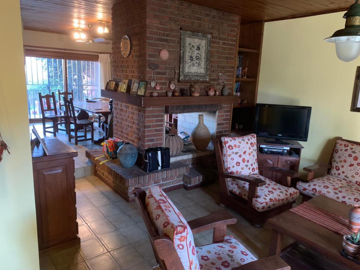 VENTA / PERMUTA - ITUZAINGO AL 1600