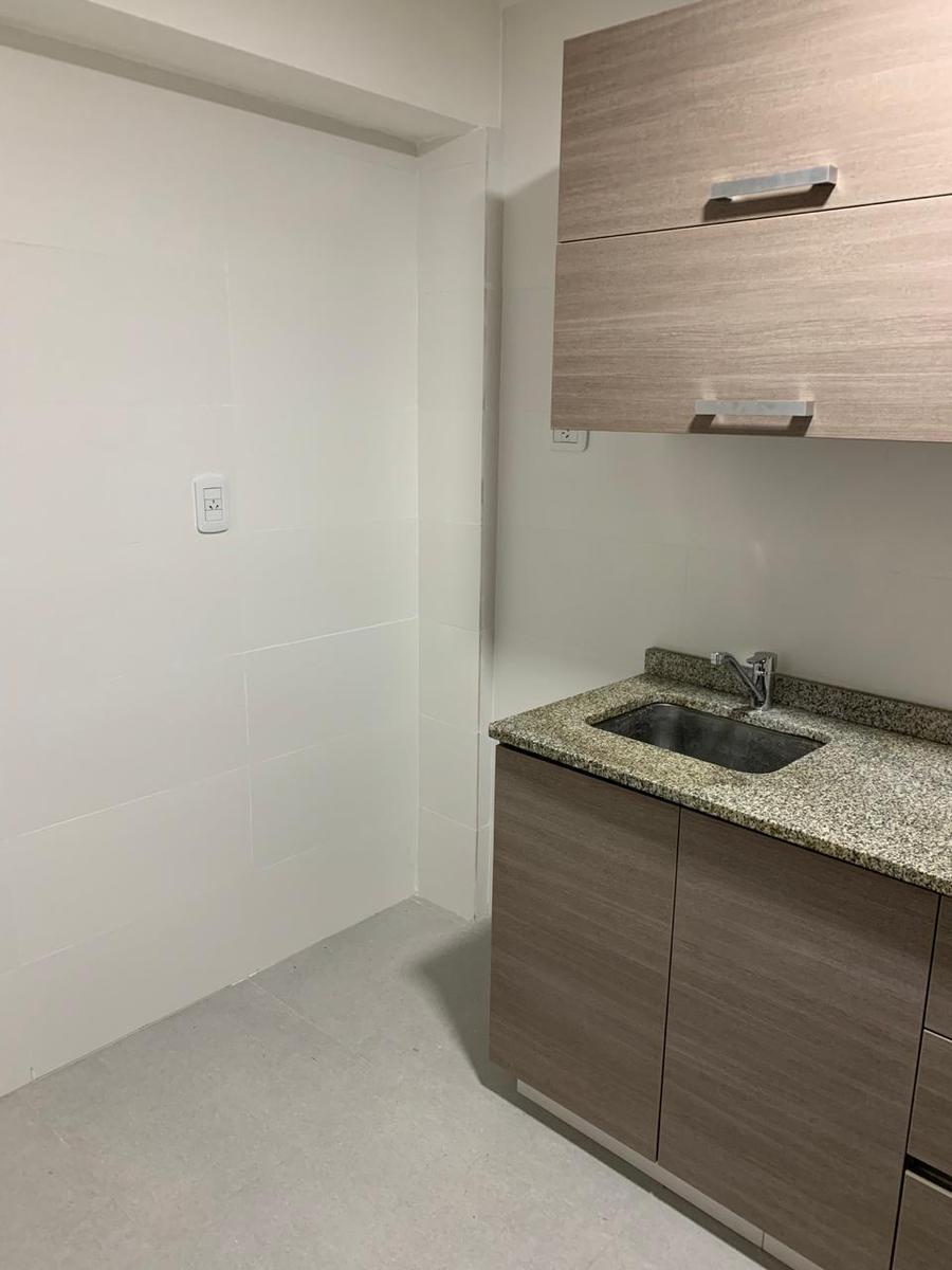 DEPARTAMENTO DE 4 AMBIENTES A LA VENTA EN CONGRESO - CABA