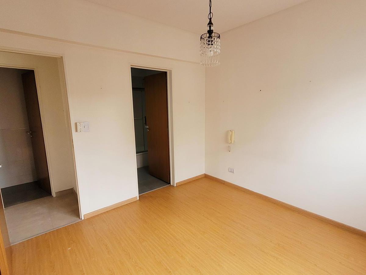 Foto de Departamento a la venta en edificio Jacaranda Lujan, imagen 3