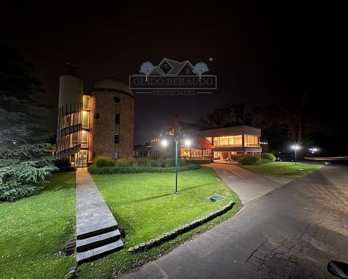 VENTA CASA EN LAS PRADERAS
