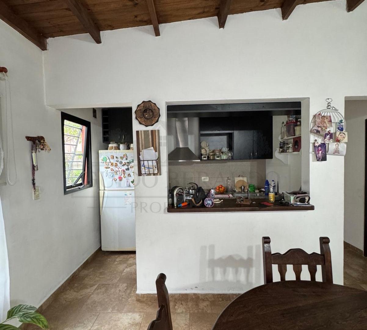Foto de Casa en B. Lanusse, calle Entre Rios, imagen 2