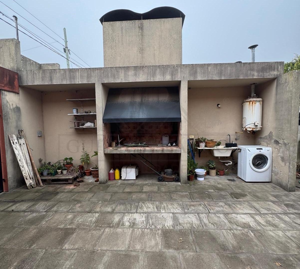 Foto de Casa en B. Lanusse, calle Entre Rios, imagen 4