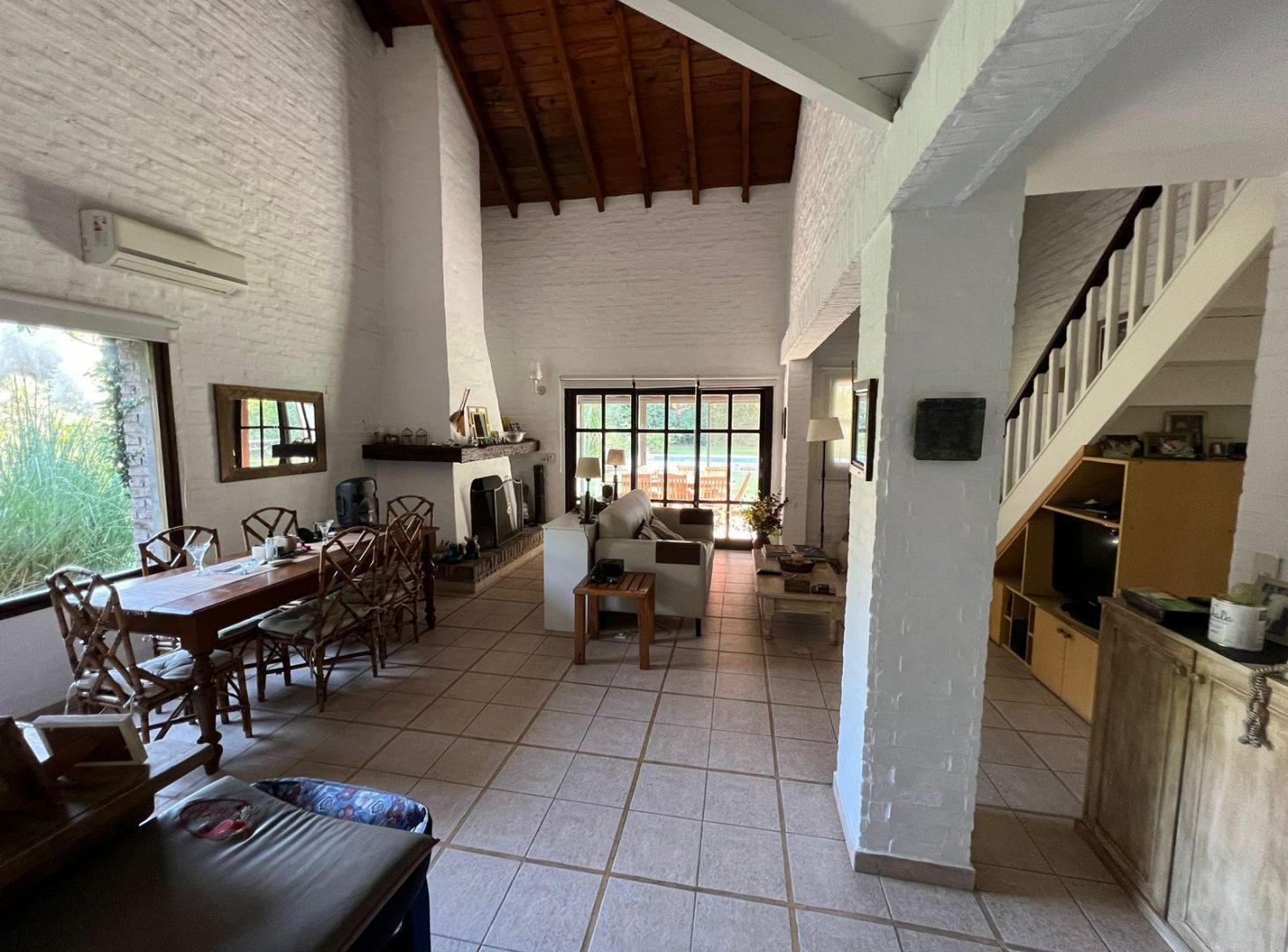 Foto de CASA EN VENTA EN PRADERAS DE LUJAN, imagen 2