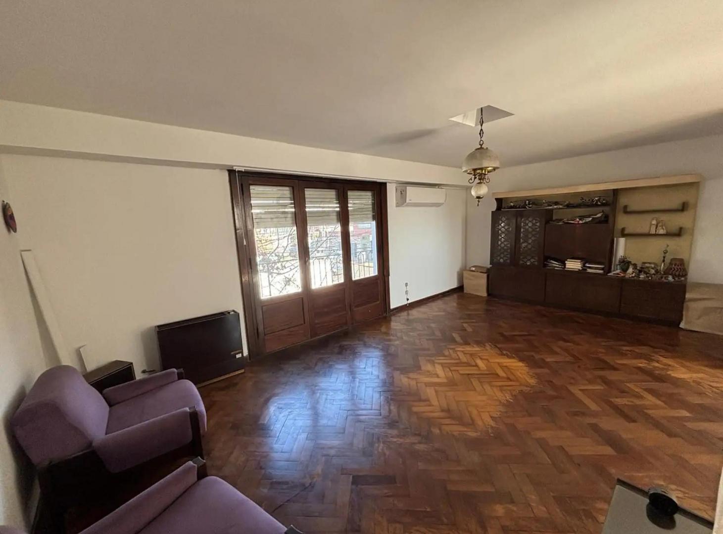 Foto de Departamento con 3 dormitorios en venta en Morón, imagen 2