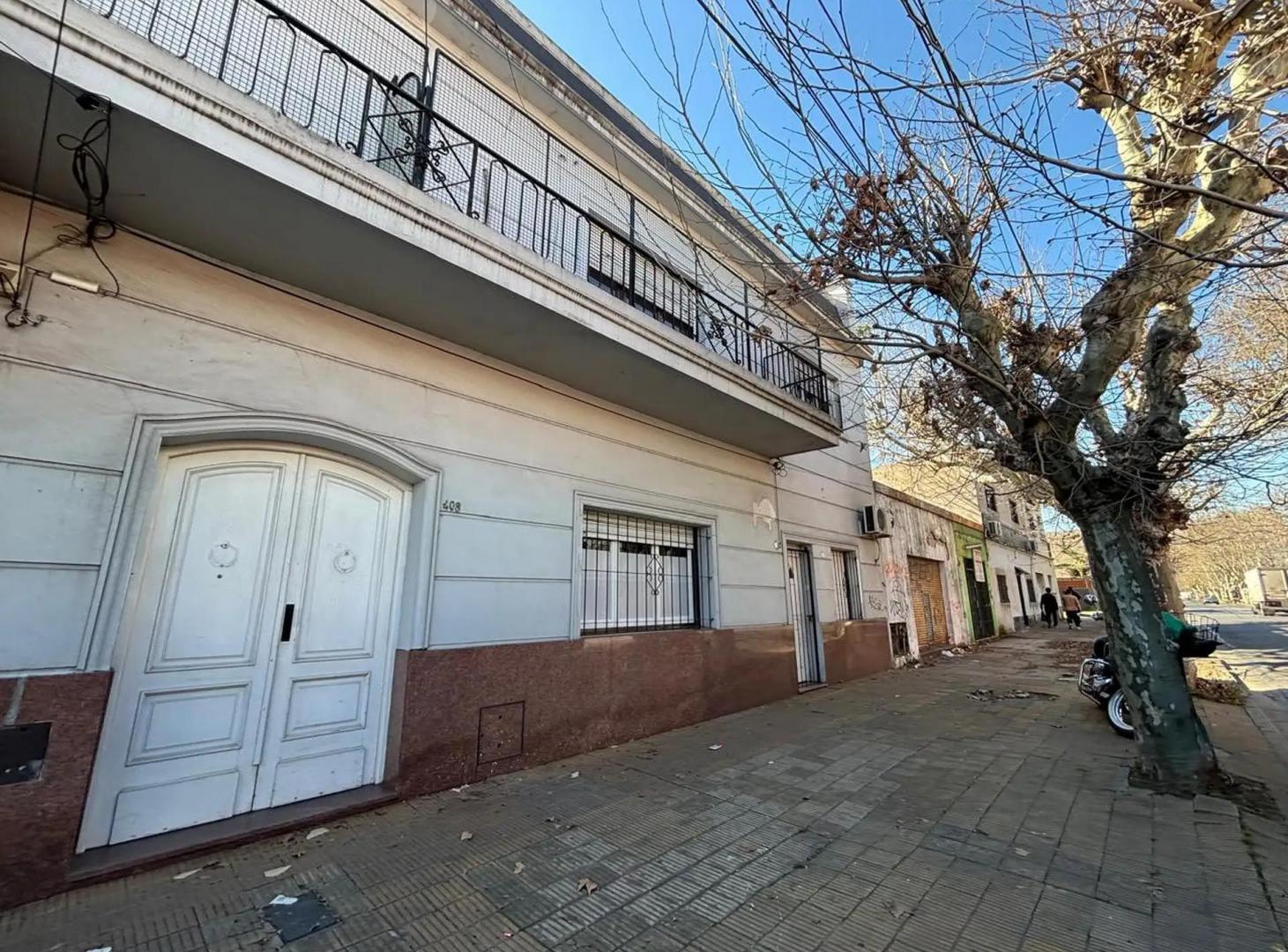 Foto de Departamento con 3 dormitorios en venta en Morón, imagen 4