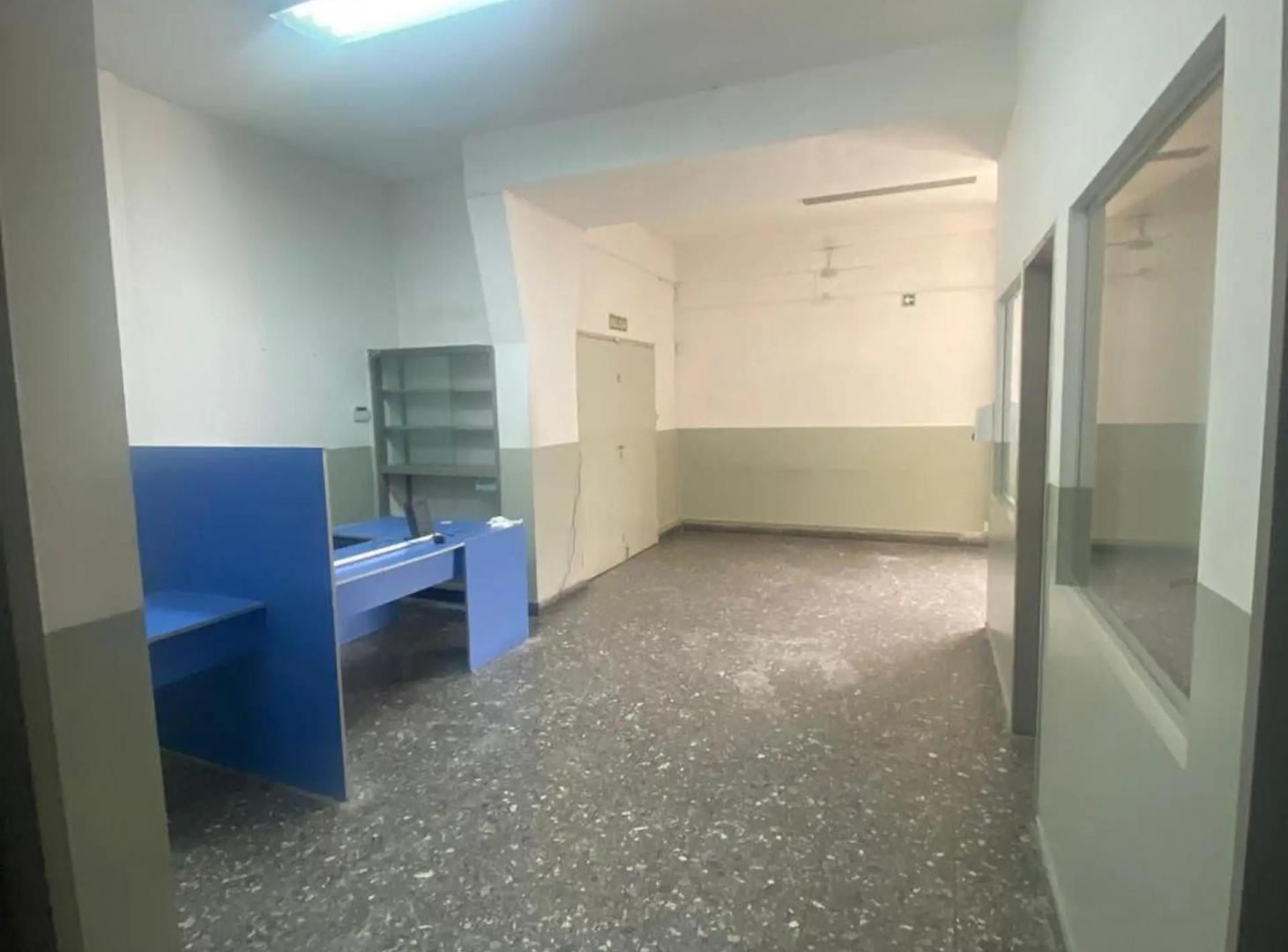 Foto de Oficina comercial en venta en Morón, imagen 2