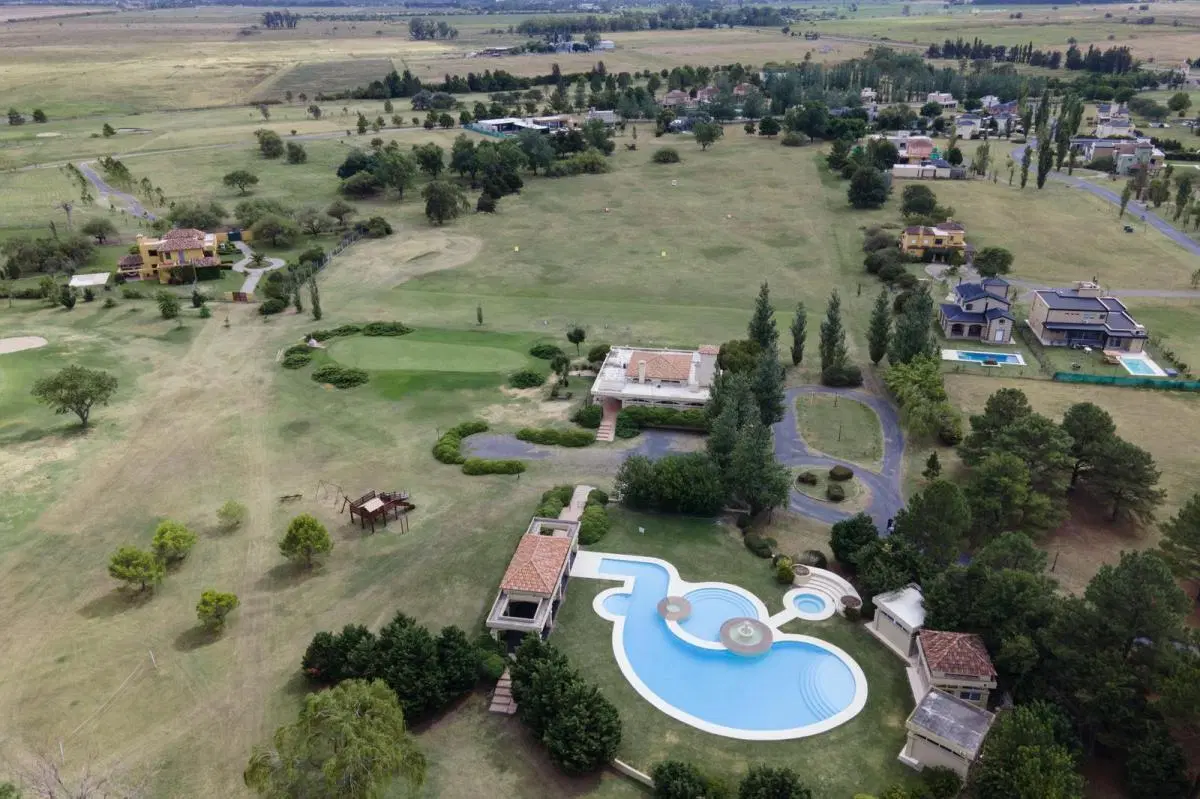 Terreno en venta en La Carolina Golf County (Piñero) 3