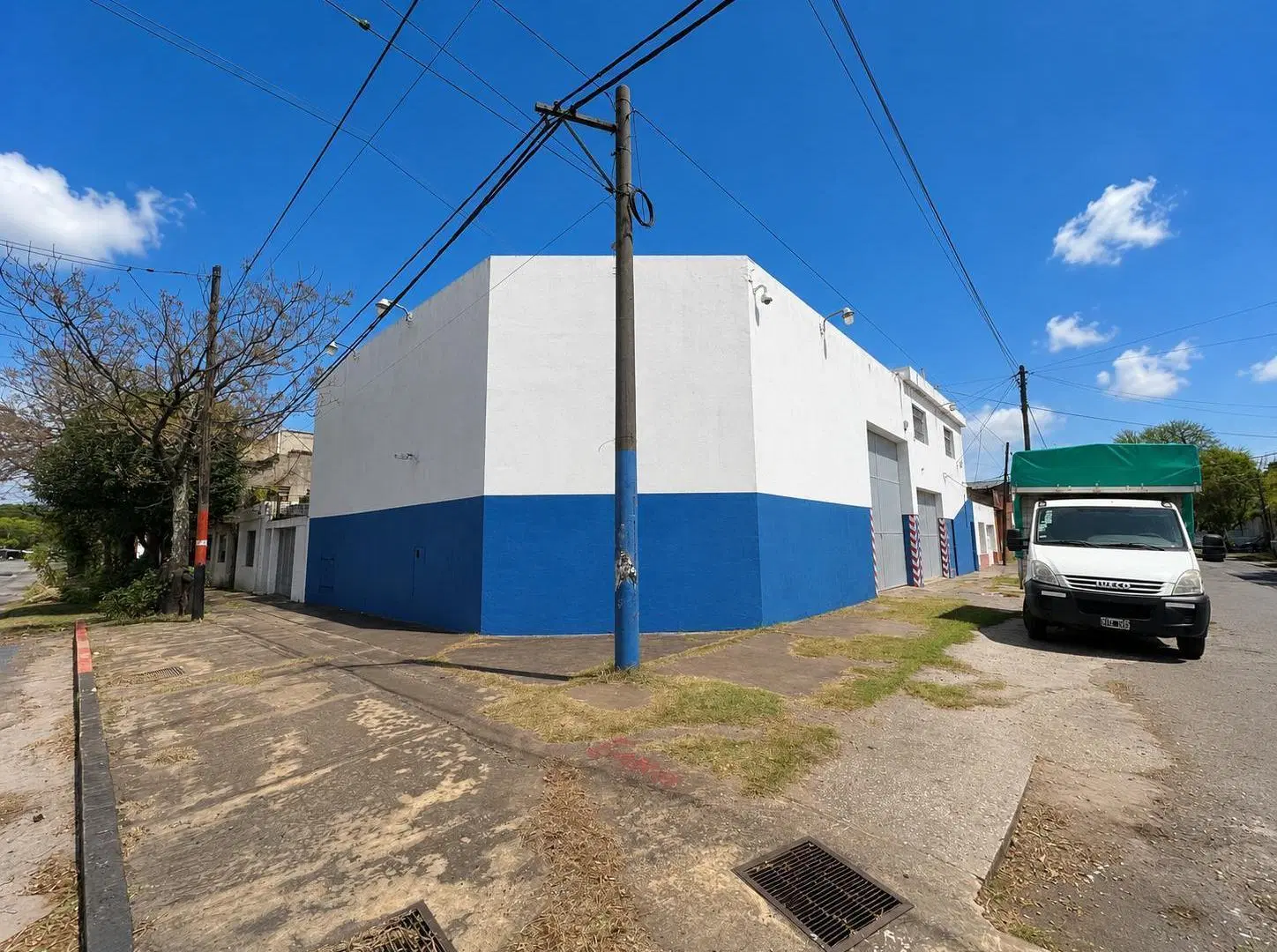 Galpón a la venta en Tiro Suizo 8