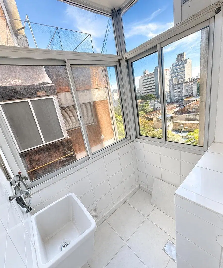 Departamento en alquiler en Italia al 1100 1