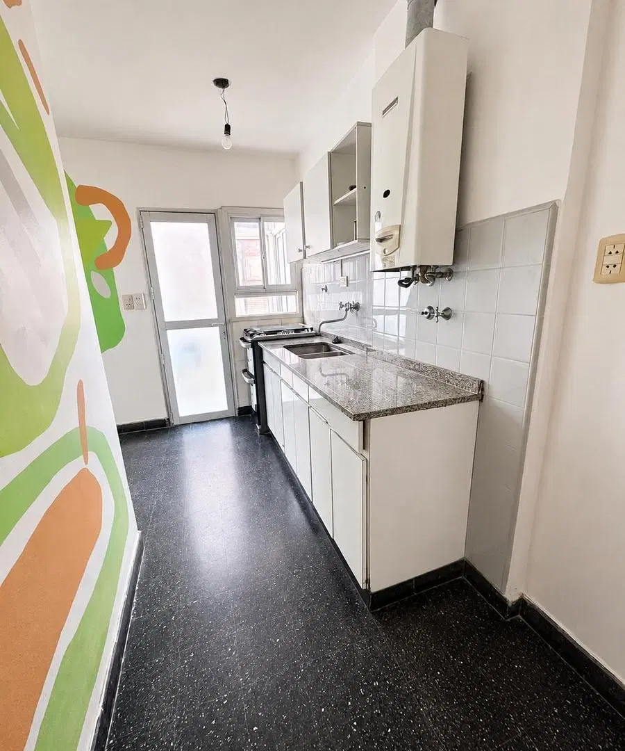 Departamento en alquiler en Italia al 1100 5