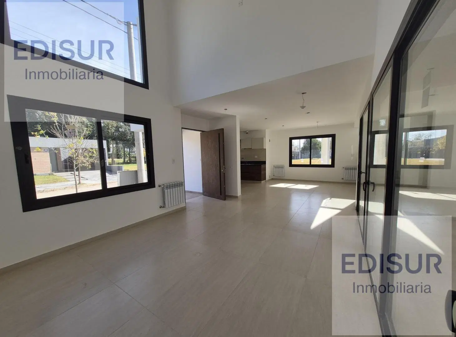 Casa en VENTA en Barrio Jardín de las Tejas 2