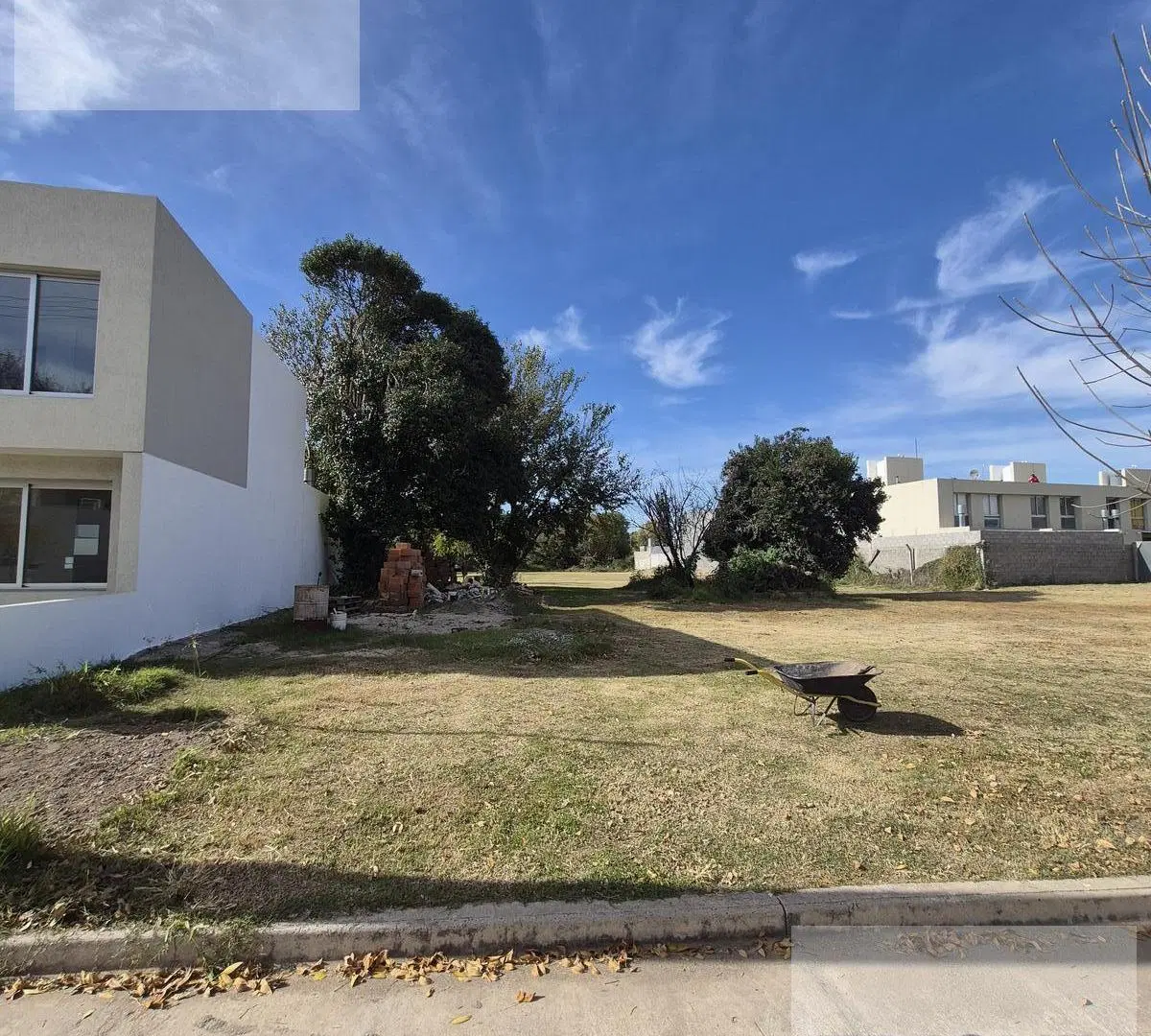 Terreno APTO CREDITO en venta en Barrio jardín de las Tejas, Tejas II 2