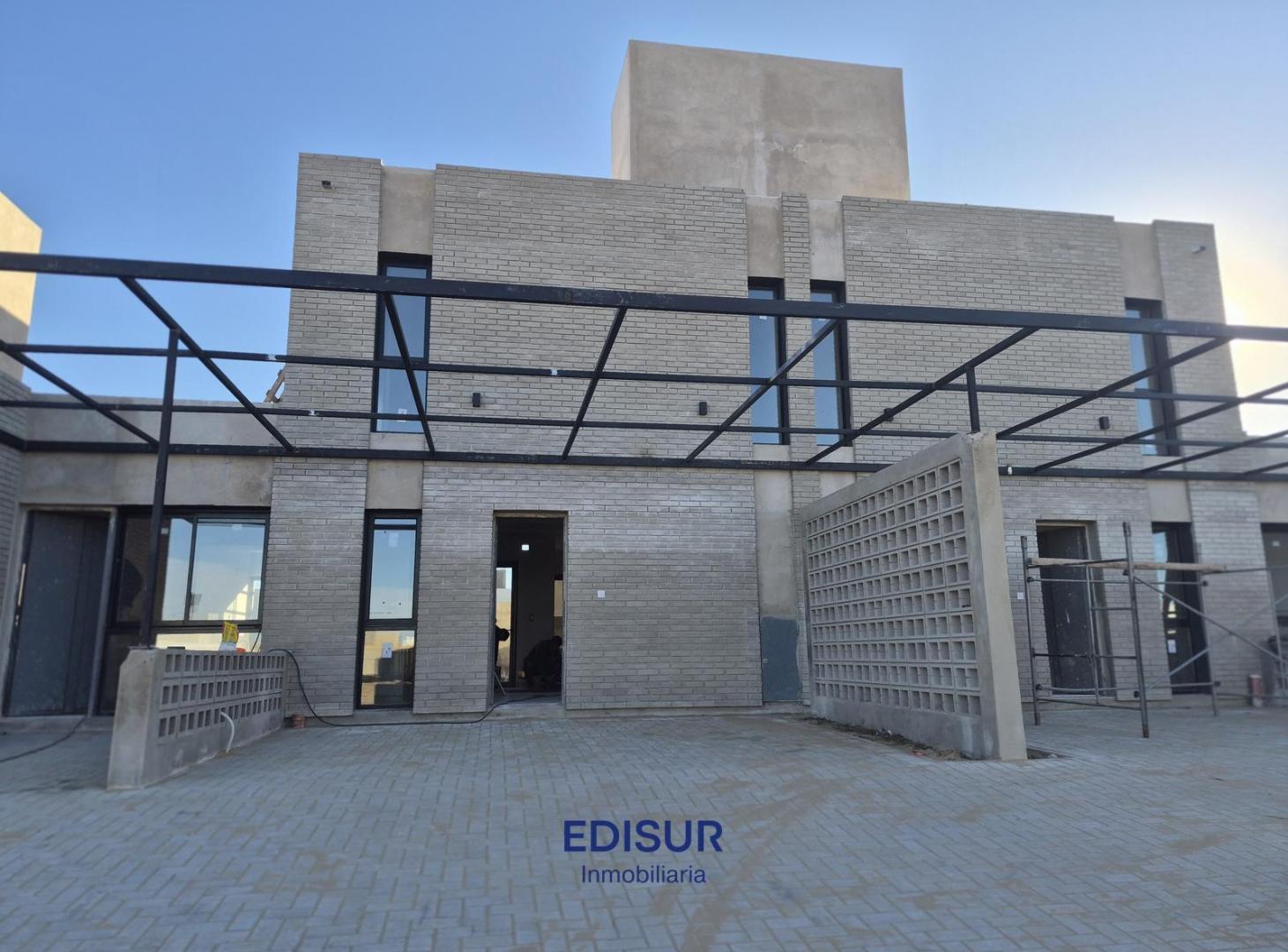 Duplex a estrenar en dos plantas dos dormitorios