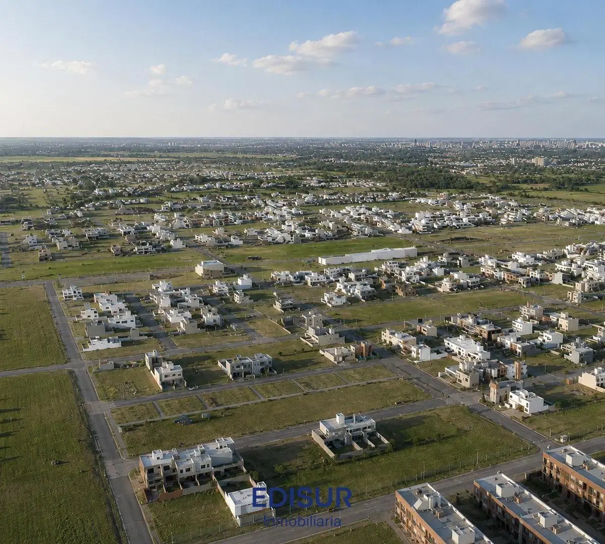 Terreno Pampas de Manantiales | Lote Central de 350 m² 1