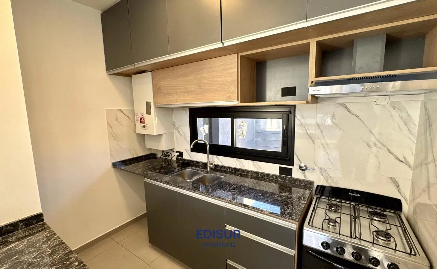 Duplex en Colinas de Manantiales 5