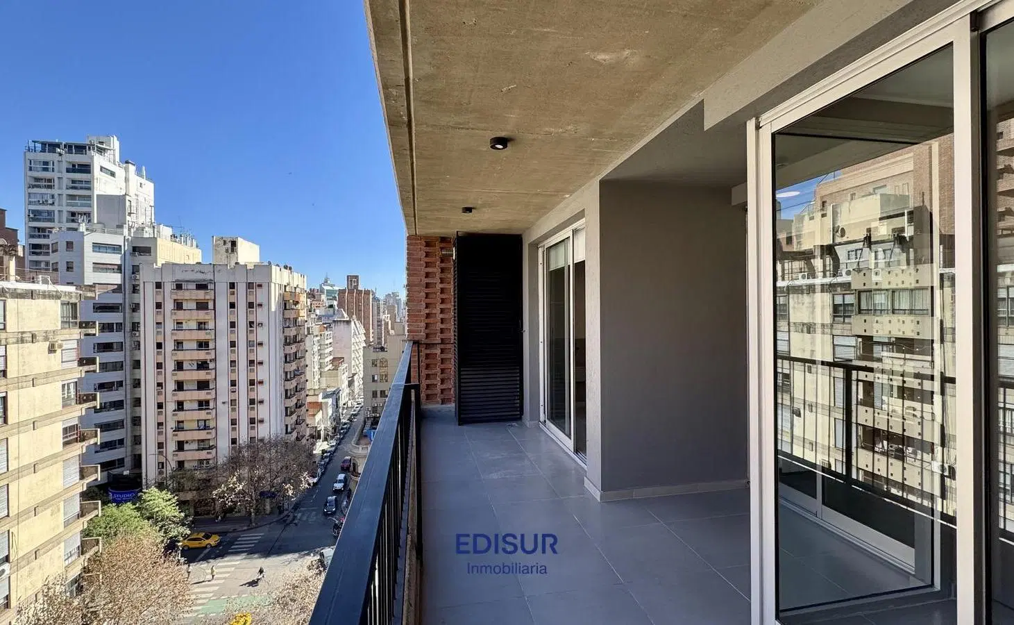 Departamento en Nueva Cordoba a Estrenas 2 dorm  balcon frente 3