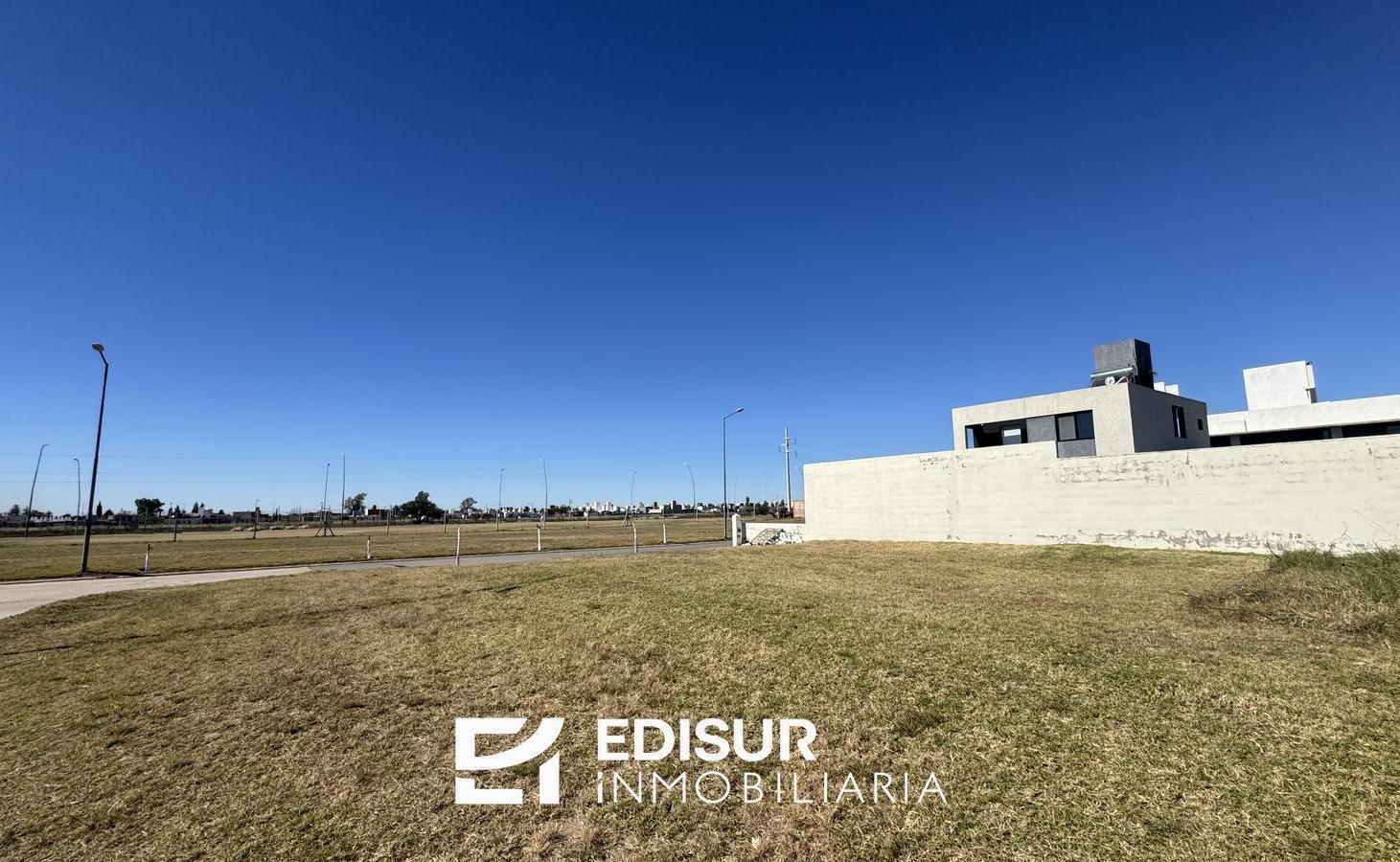 Foto de VENTA Lote esquina 460m2 Residencial Solares de Manantiales, imagen 1
