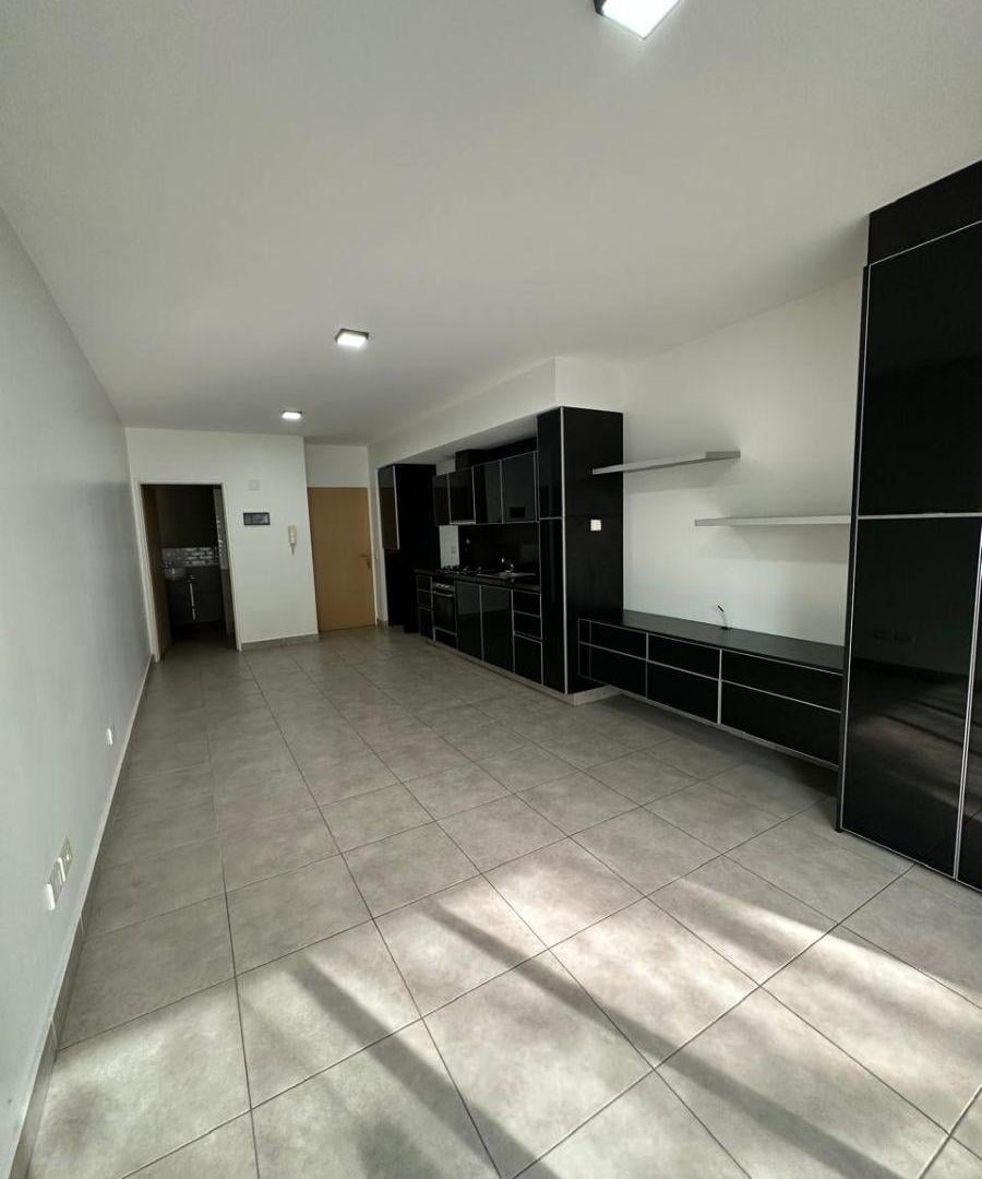 Foto de EXCELENTE MONOAMBIENTE AL FRENTE CON BALCON, imagen 5