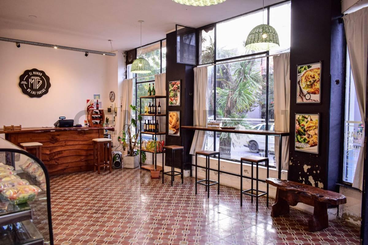 Venta de Local Comercial en Pb y Casa en Pa. Sobre Calle Betolaza Esquina Chacabuco de Tres Arroy 5