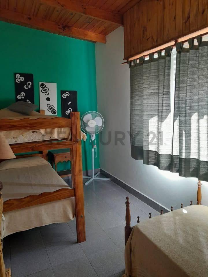 Foto de Vendemos departamento 2 dormitorios en Claromecó, imagen 2