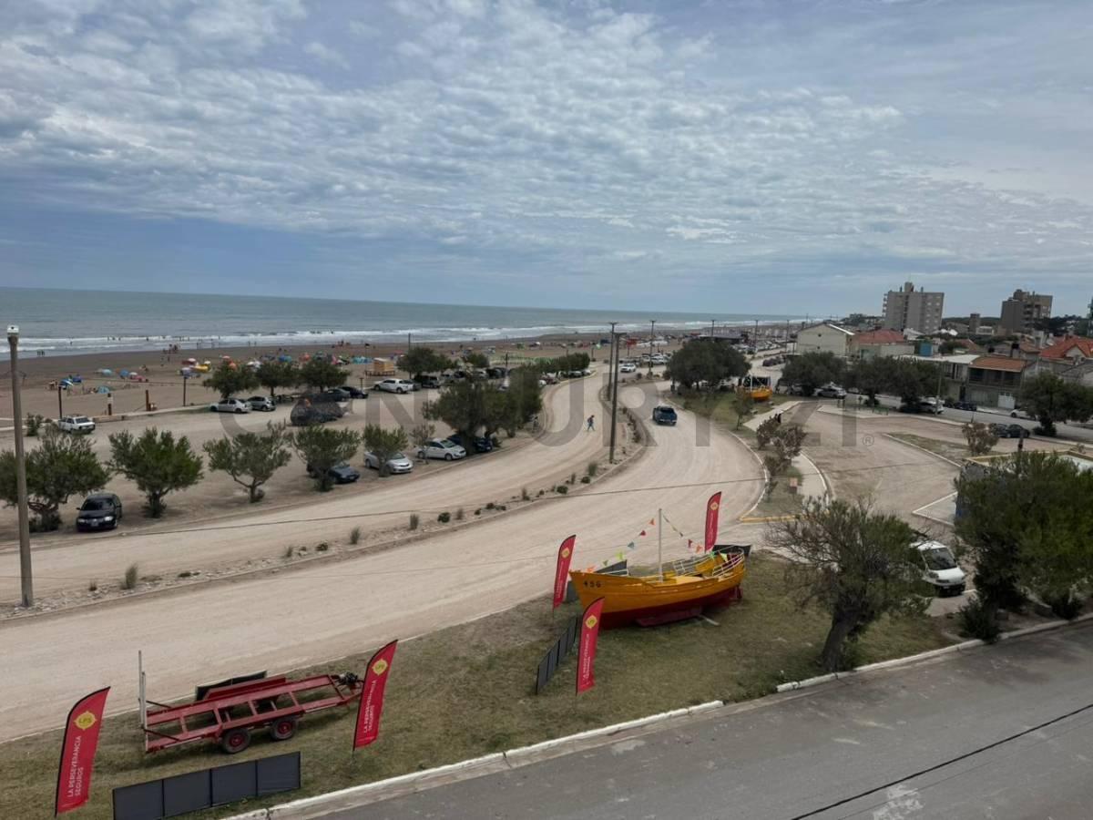 Vendemos departamentos en construcción frente al mar de Claromecó. Amplia financiación