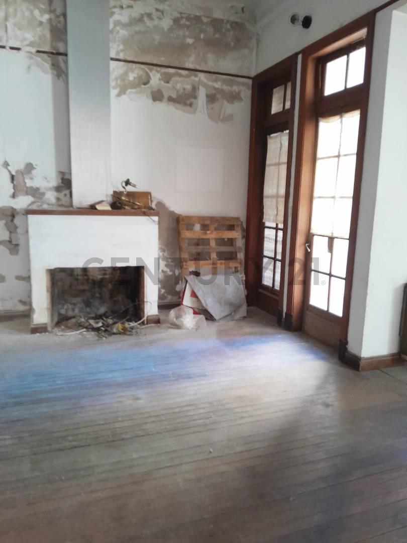 Hermoso PH Antiguo a Reciclar! 5