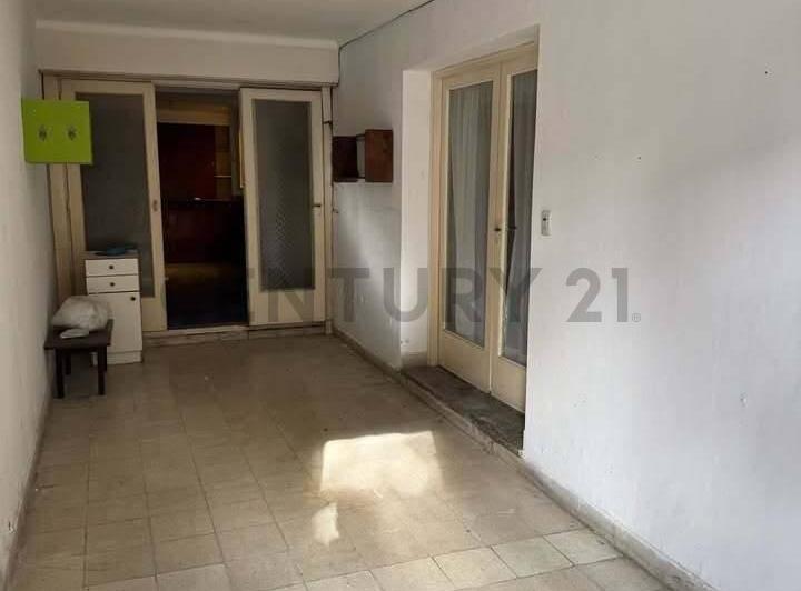 OPORTUNIDAD!! VENDEMOS CASA EN TRES ARROYOS A METROS DE PLAZA ESPAÑA 2