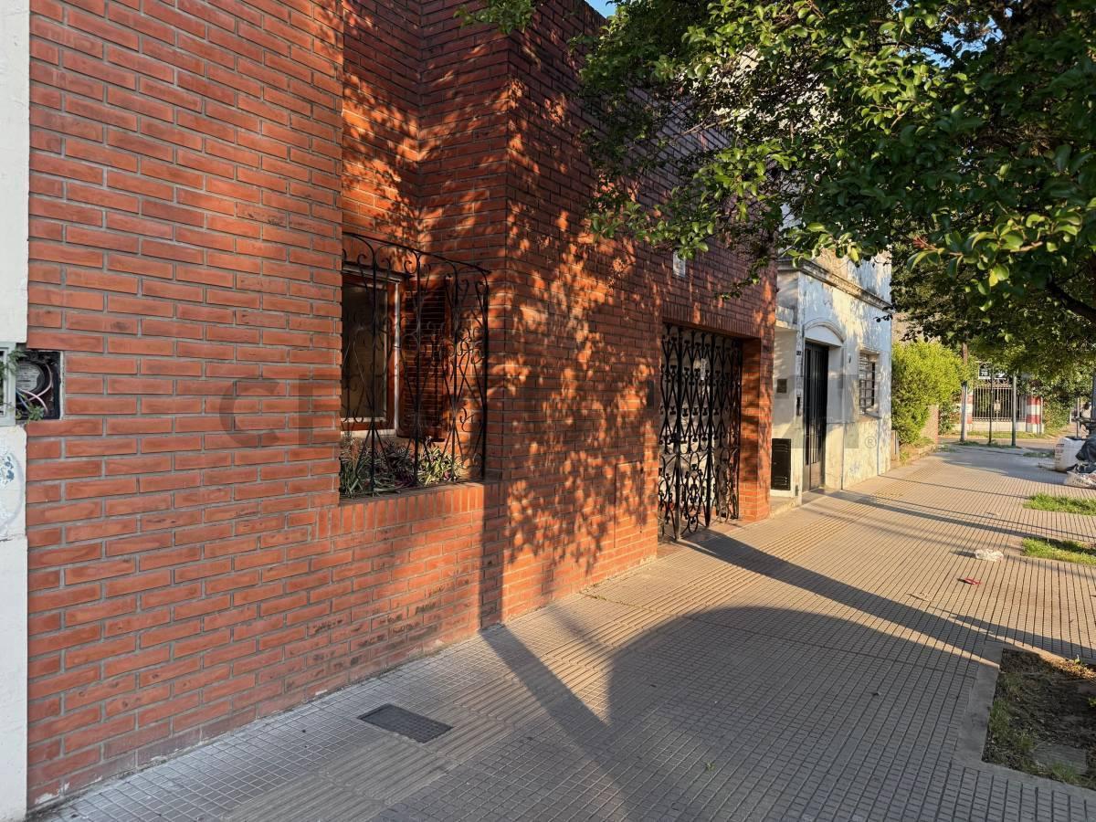 Casa Villa Elvira 7 entre 77 bis y 78