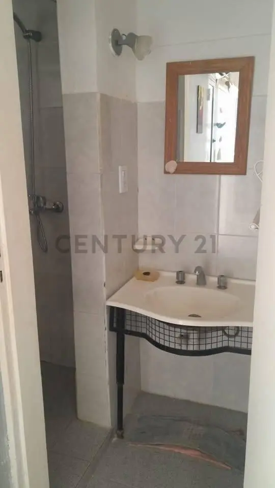 OPORTUNIDAD!!! VENDEMOS DEPARTAMENTO AMOBLADODE 2 HABITACIONES A 100 MTS DEL MAR SIN EXPENSAS 3